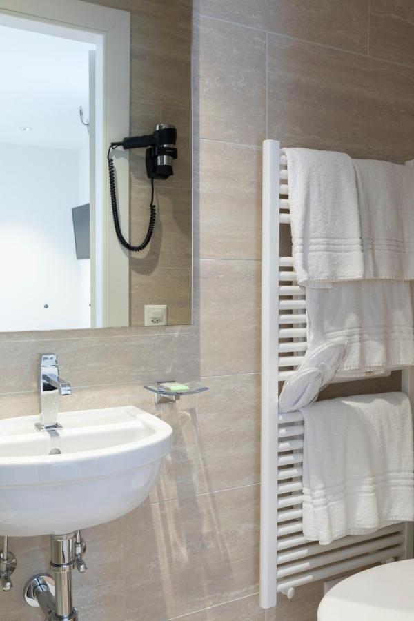 Lac Hotel 3*