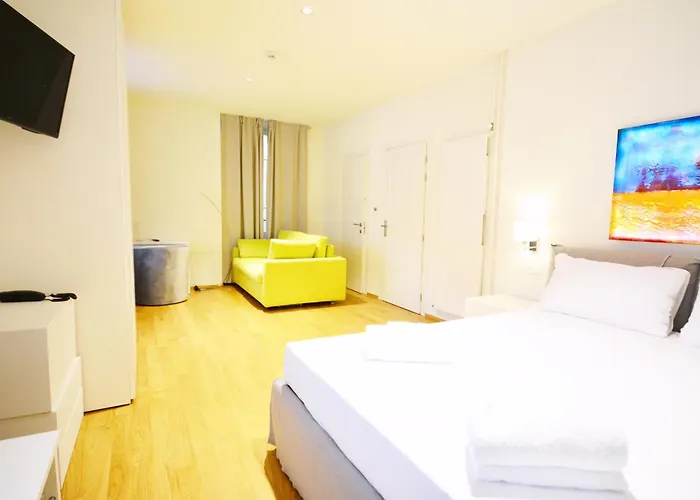 Lac Hotel